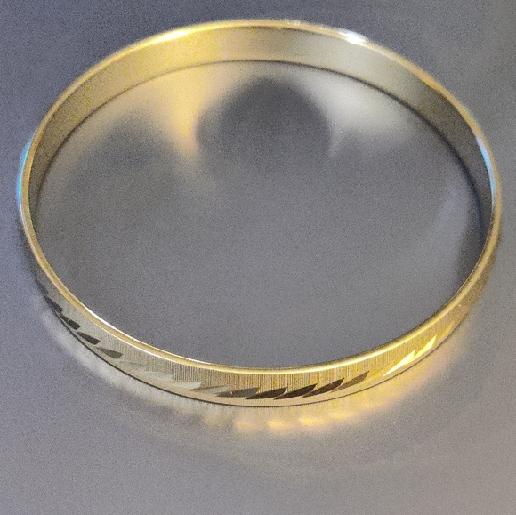 Vintage Monet Bangle Bracelet - Picture 6 of 11